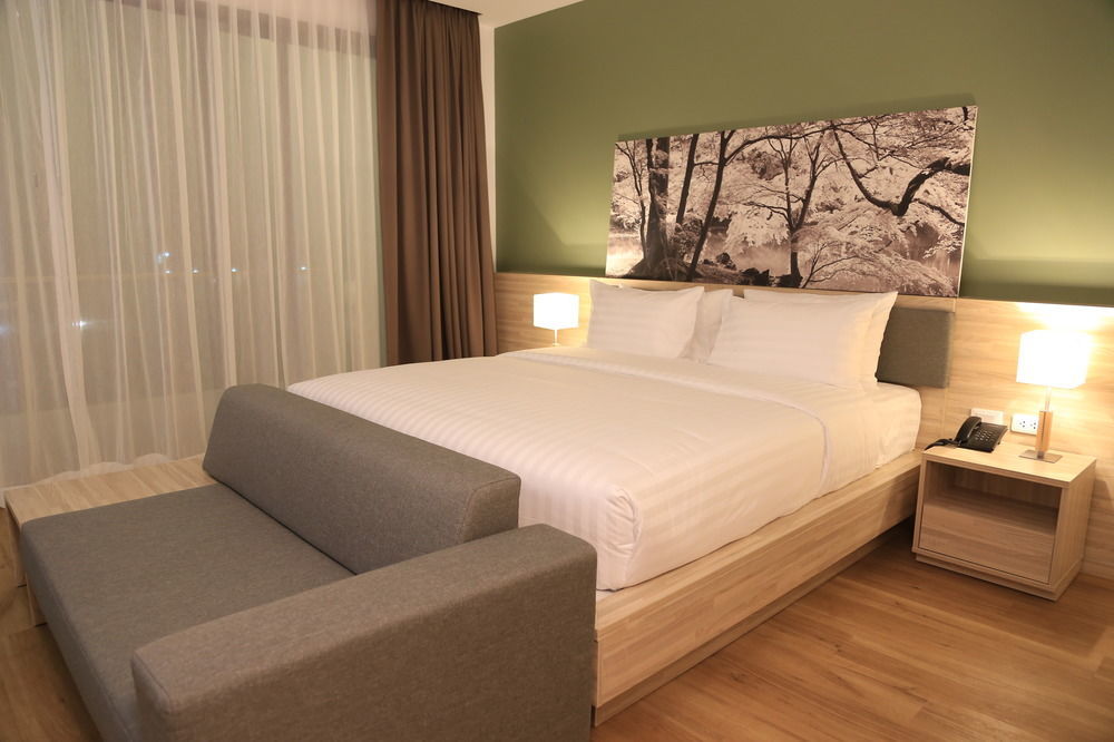 Serenity Hotel And Spa Kabinburi Εξωτερικό φωτογραφία